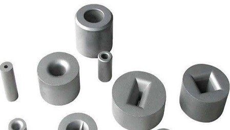 硬質合金模具材料需要具備哪些性能？